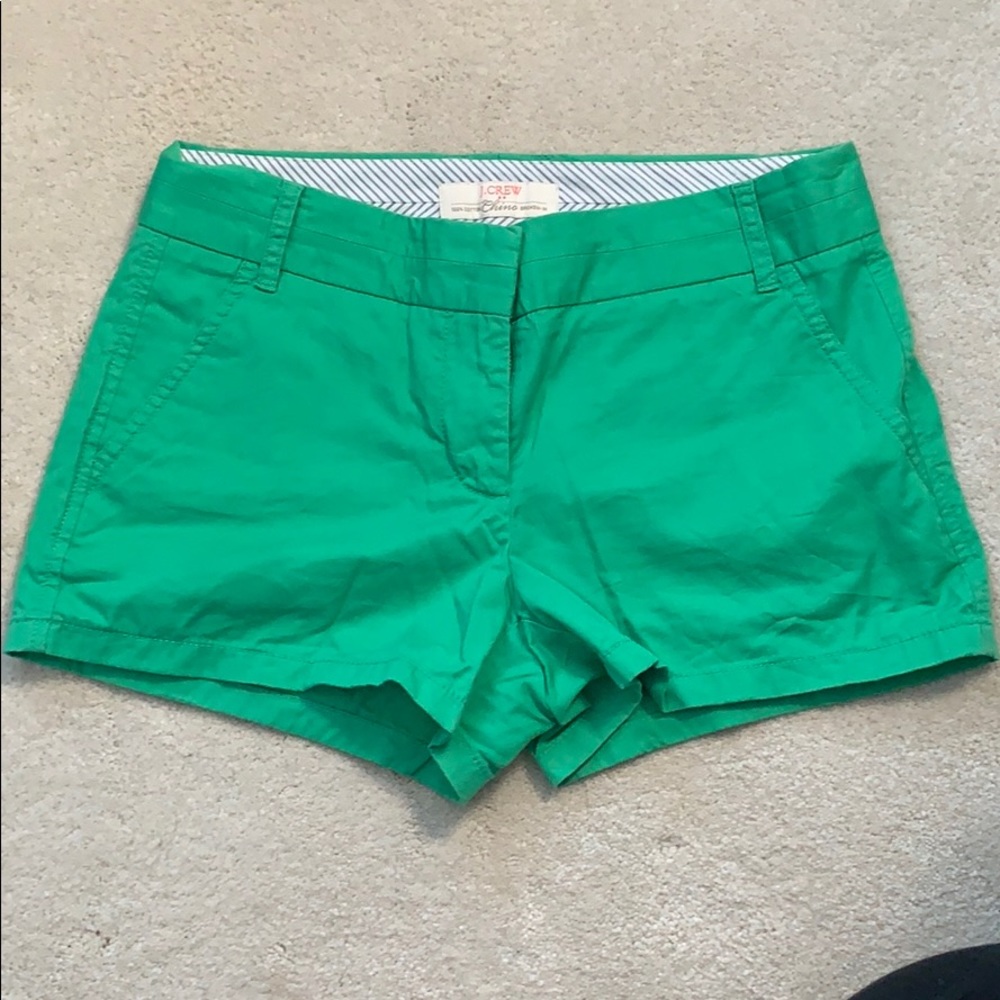 Women’s J. Crew chino shorts